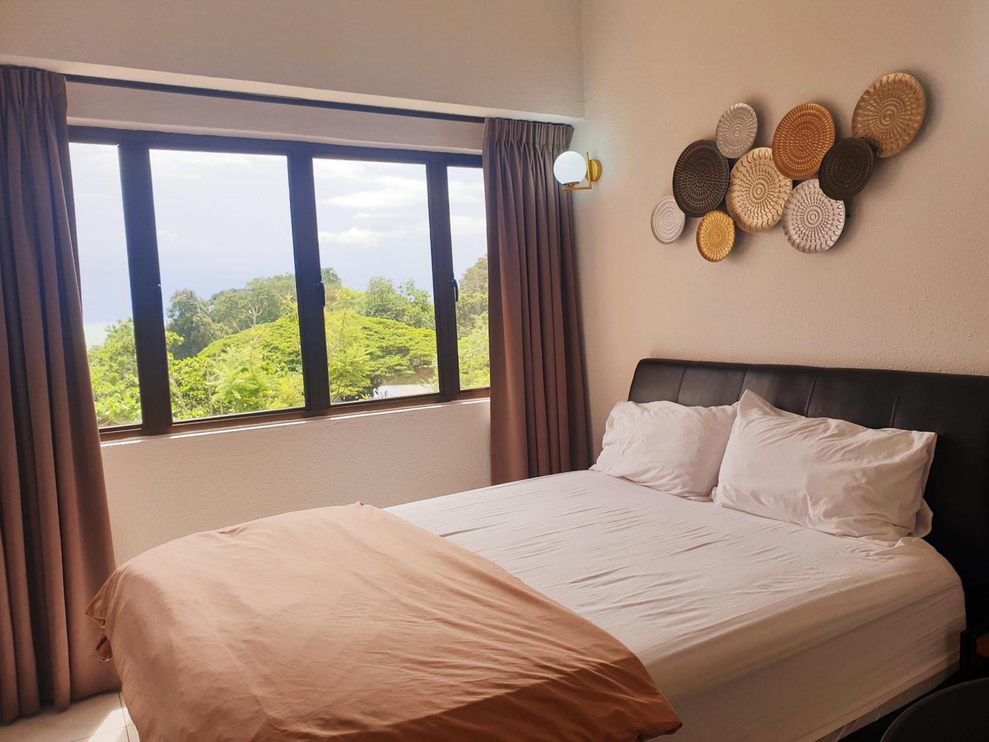 Sri Sayang By Coral Holiday Resort Бату Феринги Екстериор снимка